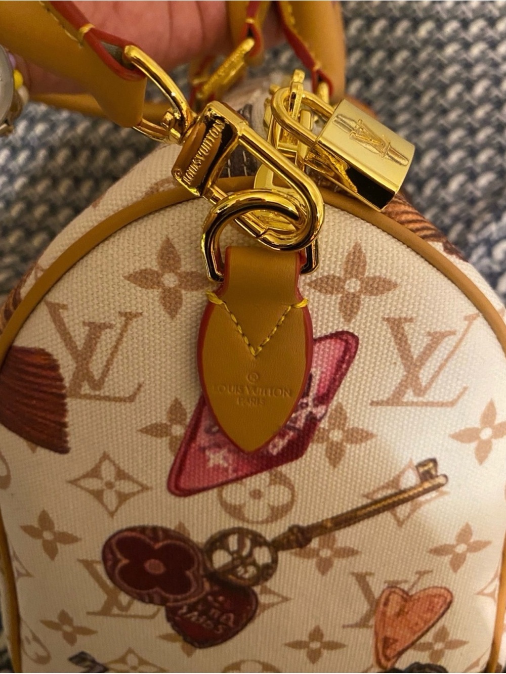 Lv Beige Monogram speedy READ Description - Picture 2 of 6